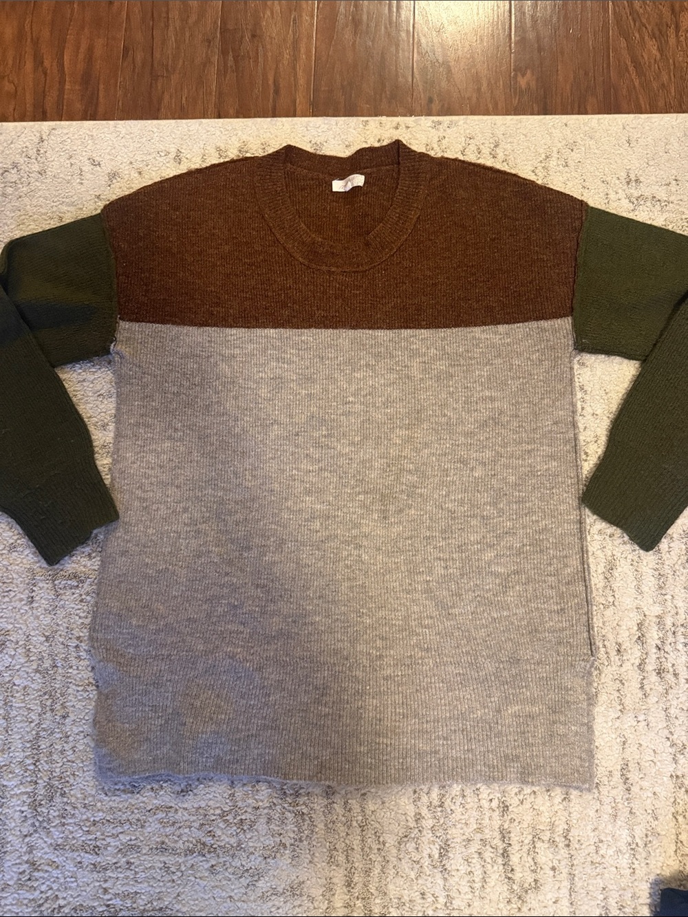 Mystree Colorblock Crewneck Sweater in Brown, Gray & Olive